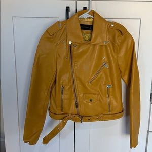 Stylish Yellow Pleather Jacket NWOT